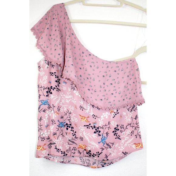 Floral Crochet Trim Ruffle One Shoulder Top NWT - Picture 3 of 7